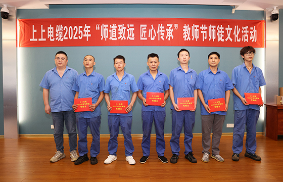 1757584651102306FBv2.jpg 17575846327502247RwL.jpg